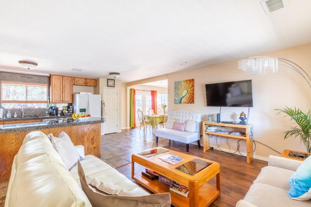 Spacious House With Hot Tub Spa, To Enjoy Red Rock View, Near Amitabha Stupa, And Trails Sedona Exterior foto